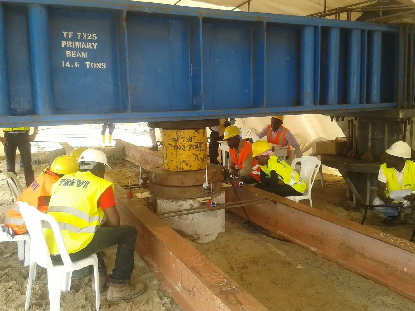 Épreuve de chargement de pieux pour le projet de trois tours R+20 à Lagos