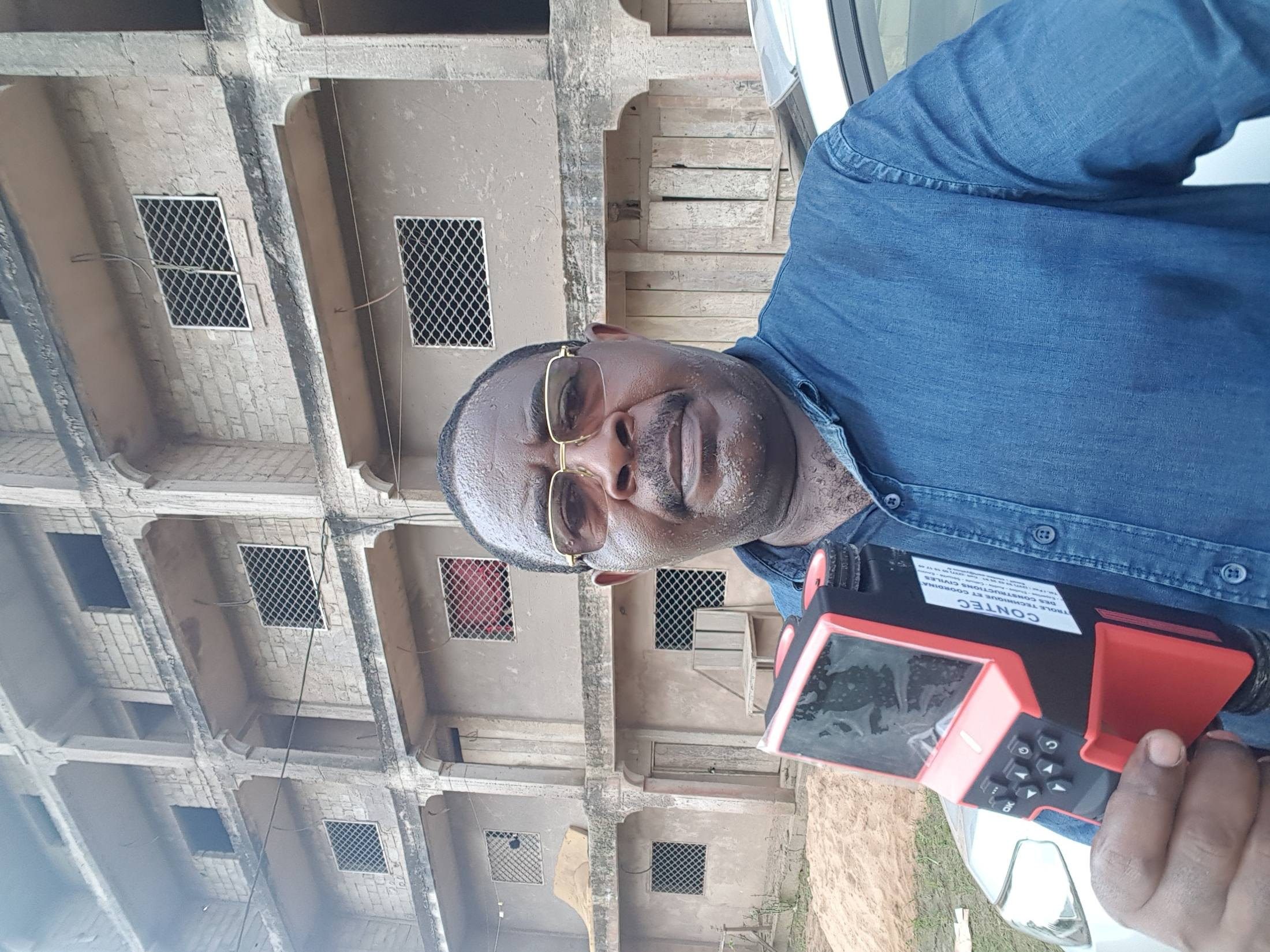 Détection d'armatures sur Immeuble R+4 à Yatchika Douala.jpg