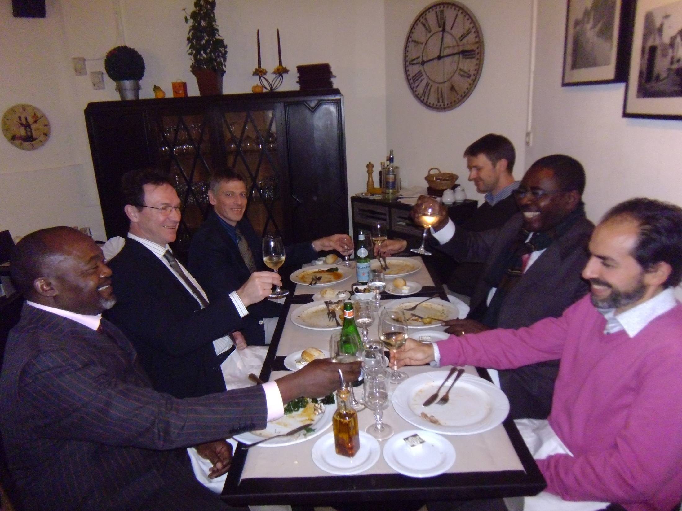 Diner d'affaires offert par SECO à l'honneur de CONTEC.jpg