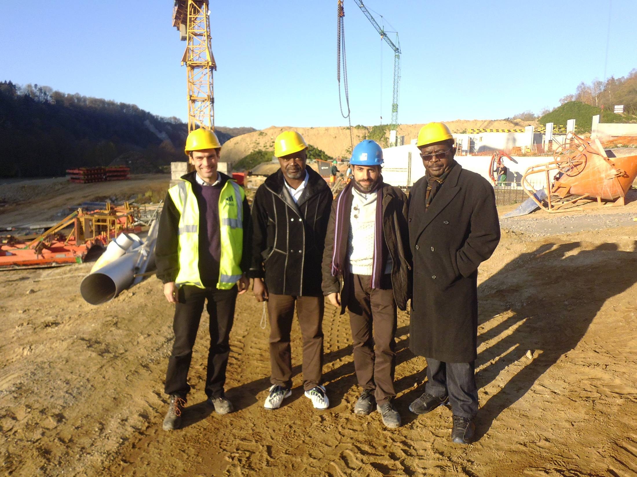 Le DG et l'ingénieur de CONTEC sur un chantier à Bruxelles - BELGIQUE.jpg